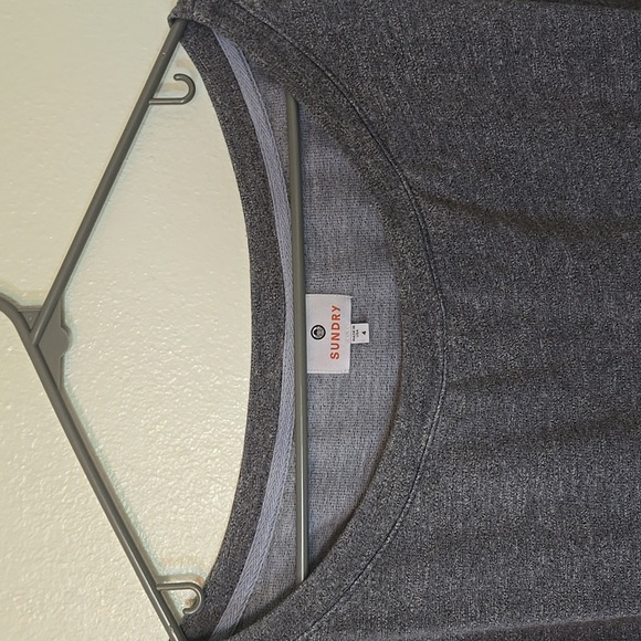 Sundry Oversized Raw Hem Gray Pullover Sweatshirt XL Size 4 - Picture 6 of 11